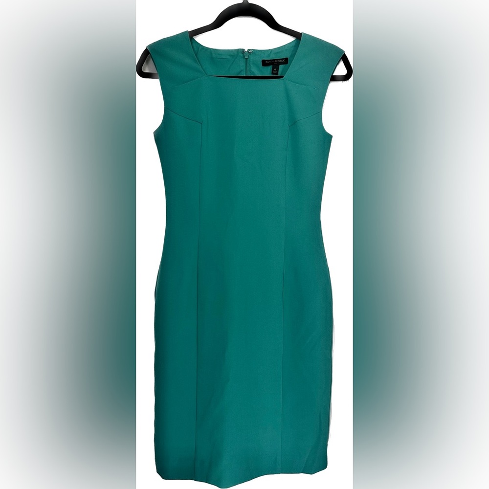 New Banana Republic Women’s Crepe Sheath Dress Green Sz 0
